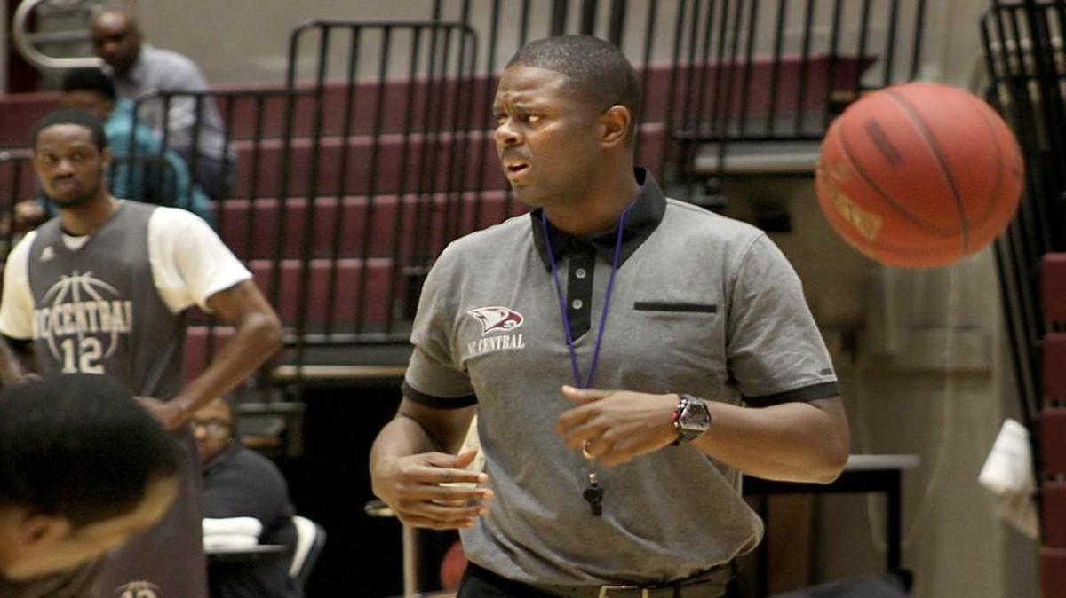 N.C. Central coach LeVelle Moton works with his team at a recent practice. The Eagles have been picked to finish first in the MEAC for the third straight year.