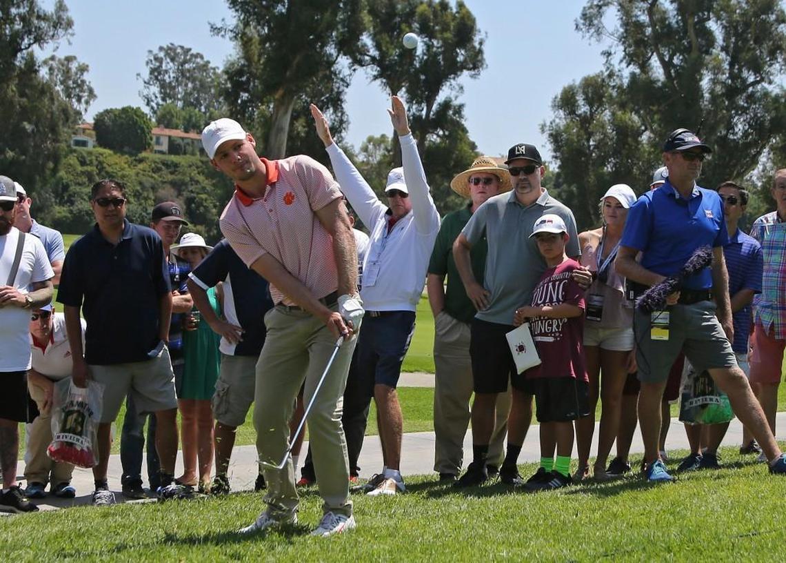 Doc Redman hits from the rough on the fourth hole during the championship round of the 2017 U.S. Amateur Championship on Sunday.