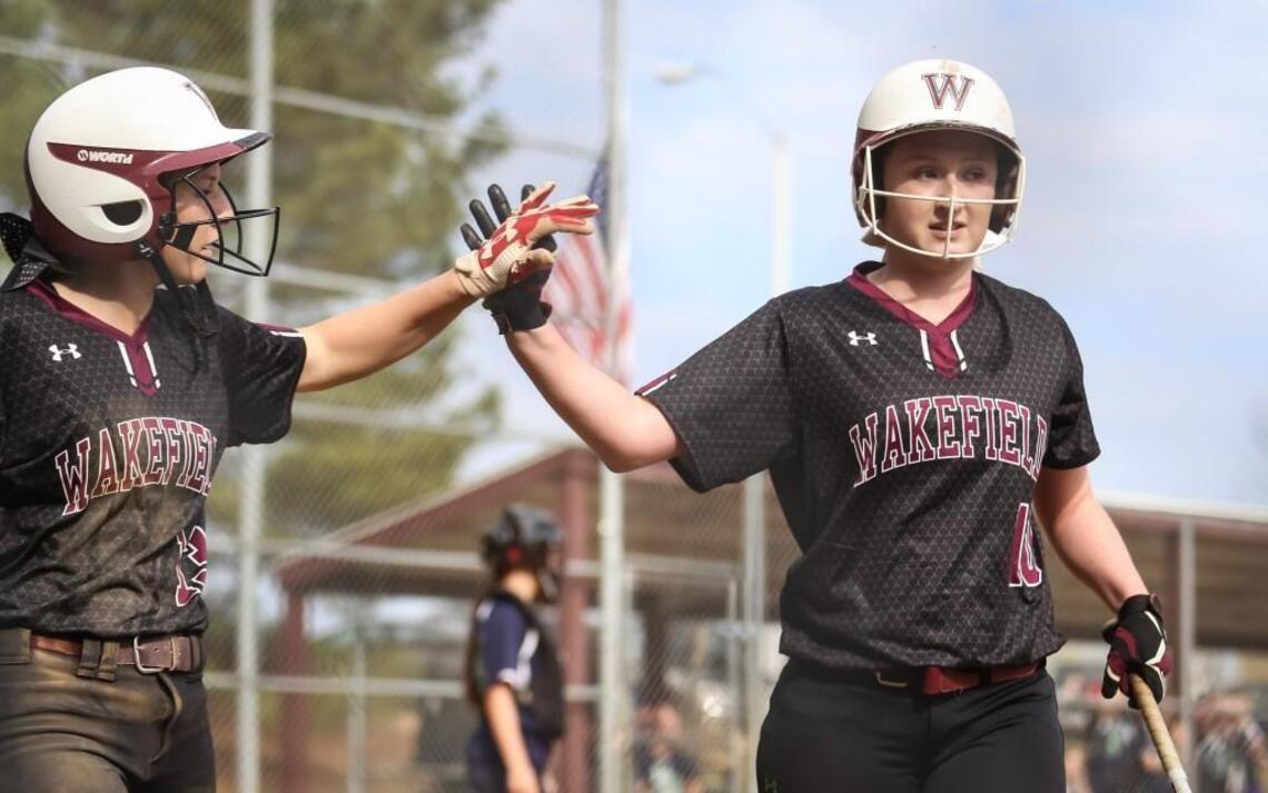 Wakefield softball hoping for more timely hitting