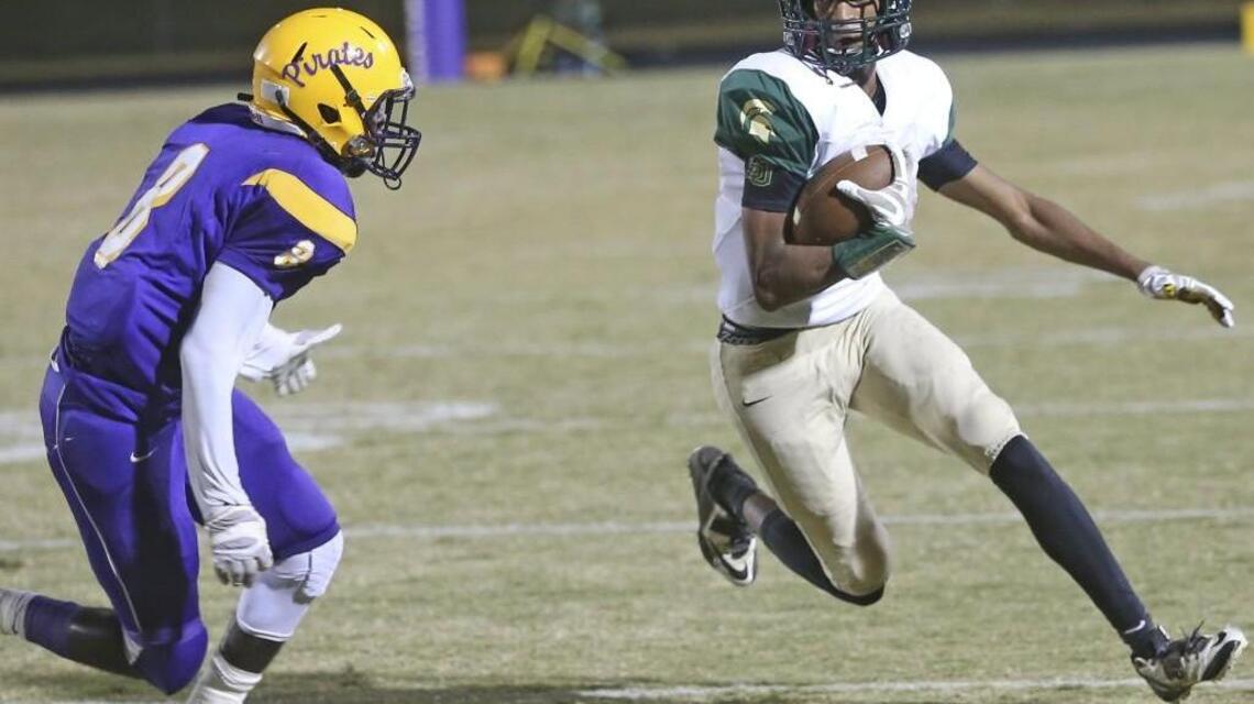 South Johnston football stays on playoff march with win over Corinth Holders