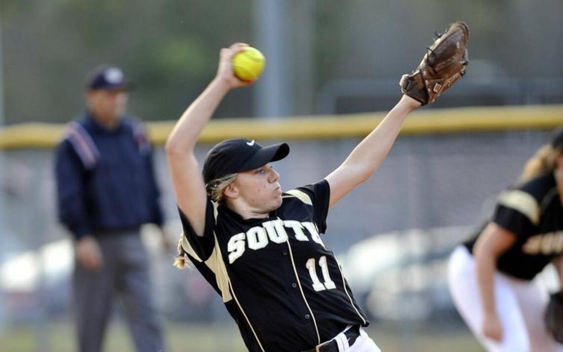 Keene Ks 12 as South Johnston softball tops Corinth Holders