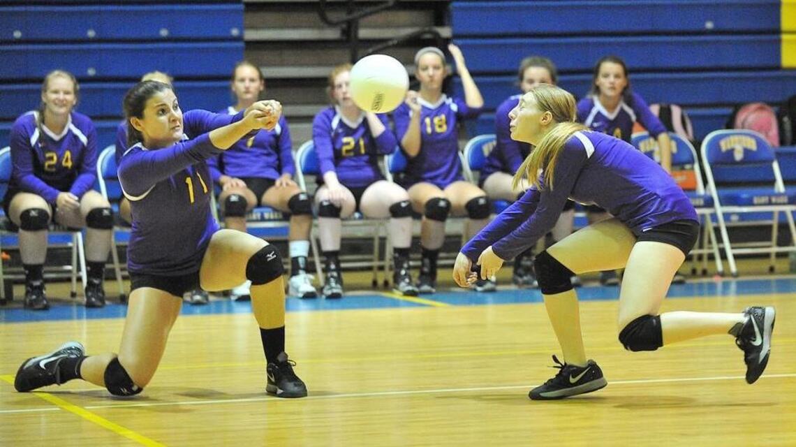 Corinth Holders starts strong in volleyball victory over East Wake