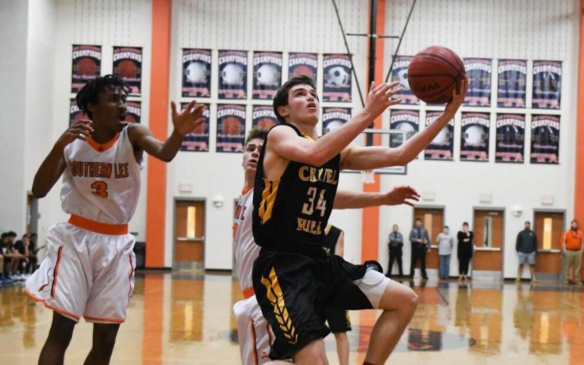 Chapel Hill upsets Southern Lee boys basketball on the road