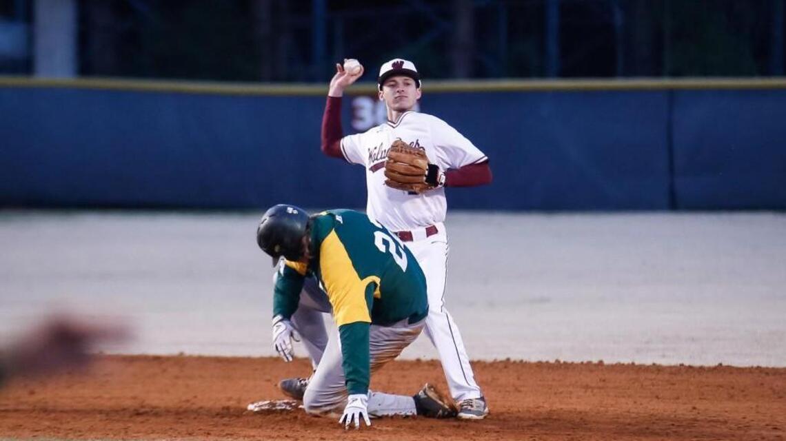 Wakefield baseball holds off Enloe