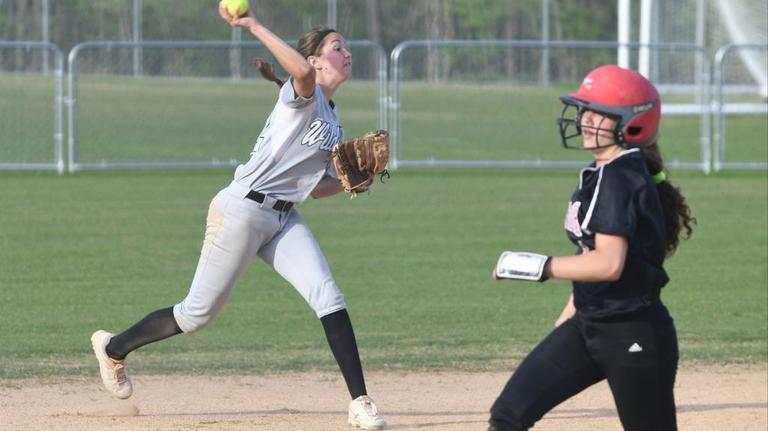 Photo Gallery: Cedar Ridge at East Chapel Hill softball - April 10, 2017