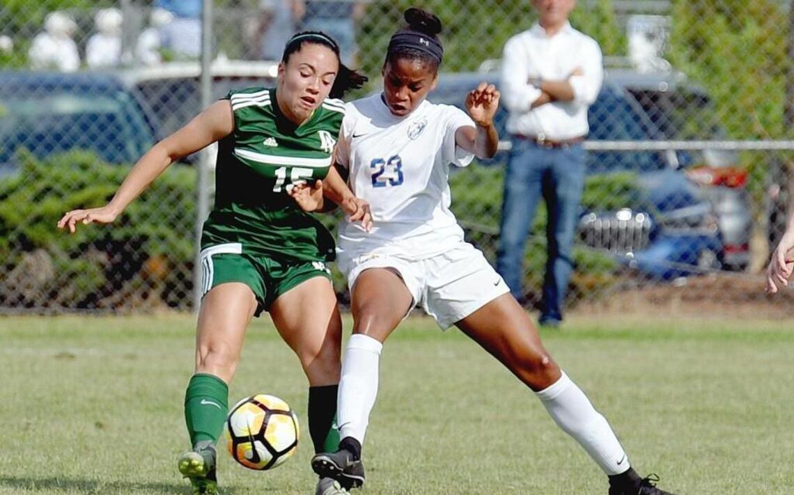Cary Academy hands Durham Academy girls soccer 1st loss of season