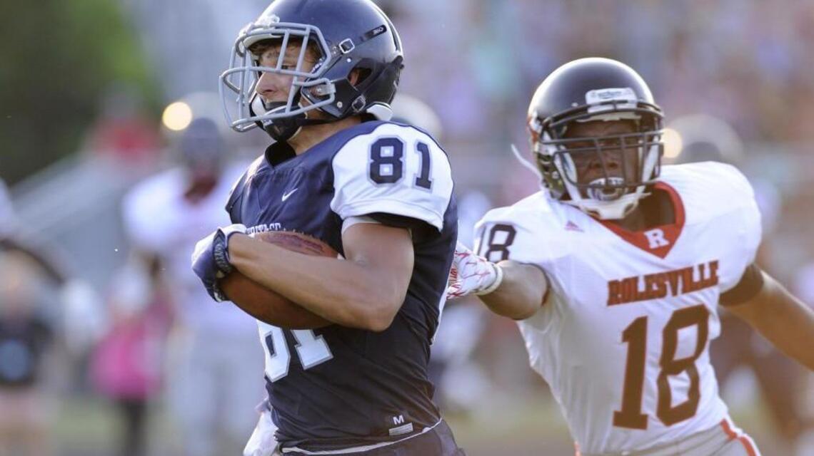Heritage cruises by Rolesville football, moves to 2-0