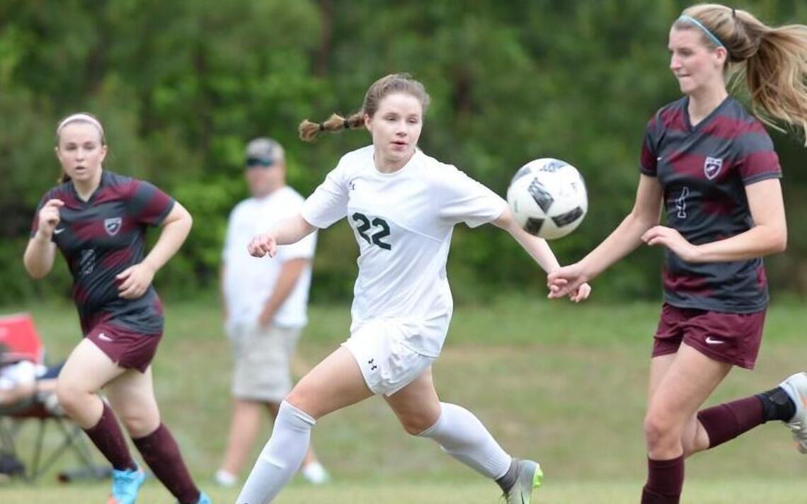 Woods Charter girls soccer’s Isabel Pearce closes in on NCHSAA record