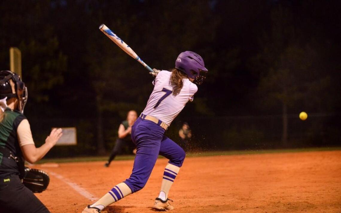 Holly Springs softball takes out Cardinal Gibbons in first round