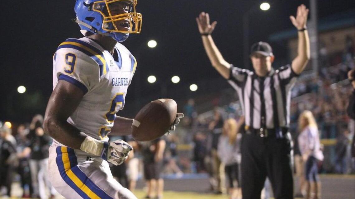 Garner football drops West Johnston, wraps up GNRC No. 1 seed