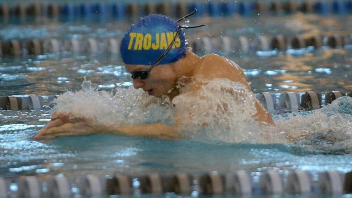 Garner sweeps GNRC swimming championships