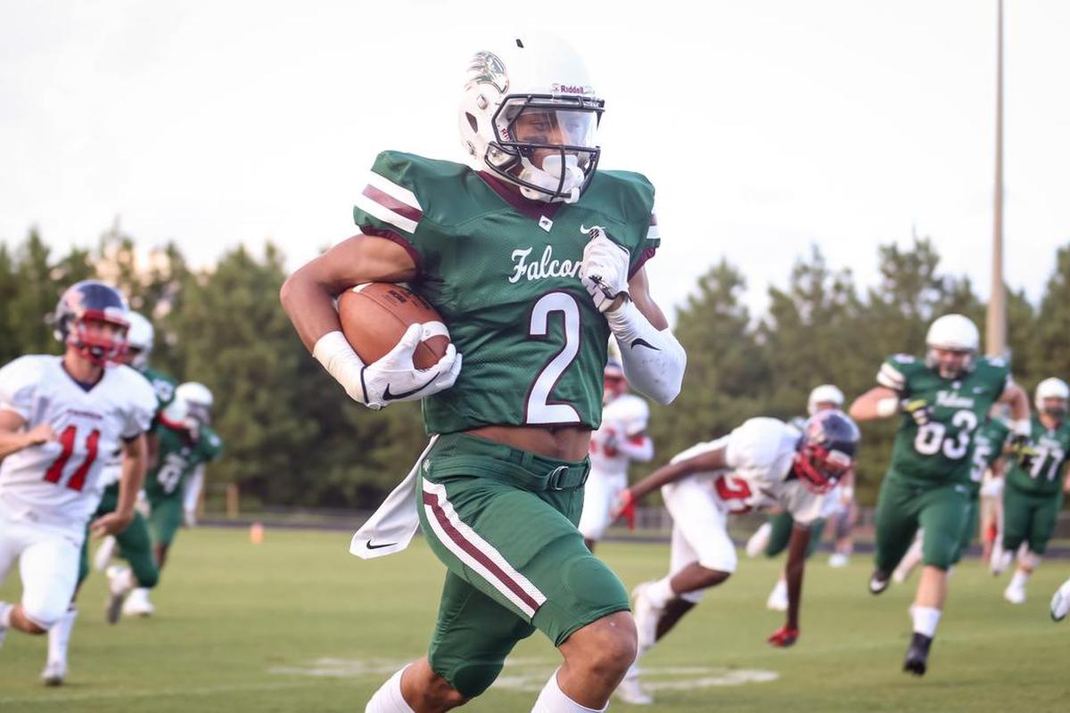 Green Hope receiver Jordyn Adams (2) carries the ball on an end-around during the Southern Nash game at Green Hope on Friday, August 18, 2017. Southern Nash won the game 38-28.