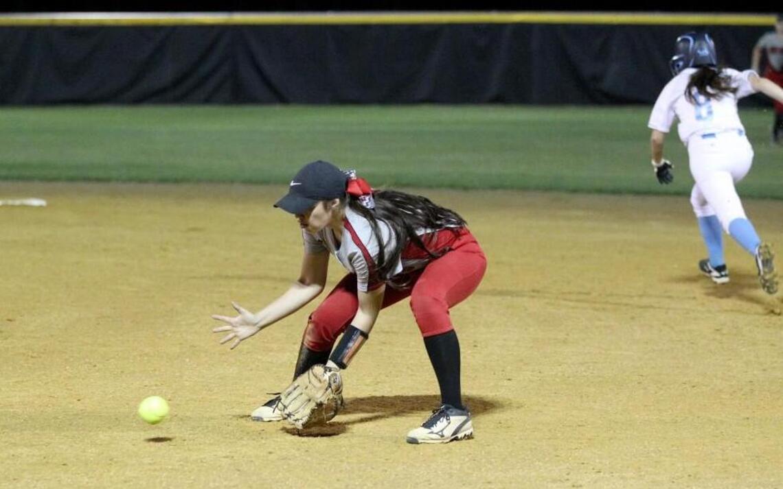 North Johnston rallies, hands Beddingfield softball 1st loss