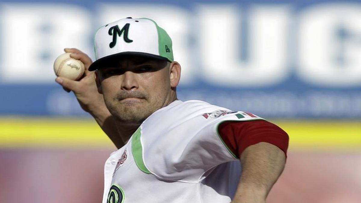 Pitcher Eddie Gamboa of Mexico's Venados de Mazatlan throws the ball during the first inning of the Caribbean Series baseball game against Venezuela's Tigres de Aragua, in Santo Domingo, Dominican Republic on Feb. 7.