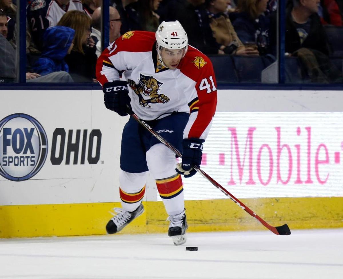Greg McKegg, then with the Florida Panthers, carries the puck against the Columbus Blue Jackets during game in Columbus, Ohio, on Feb. 27, 2016. The Hurricanes obtained McKegg in a trade with the Pittsburgh Penguins on Feb. 26, 2018. (AP Photo/Paul Vernon)