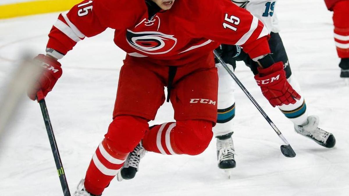 Andrej Nestrasil moves the puck against the San Jose Sharks’ Joe Thornton in February. The 25-year-old suffered a broken vertebra in February but has recovered in time for training camp.