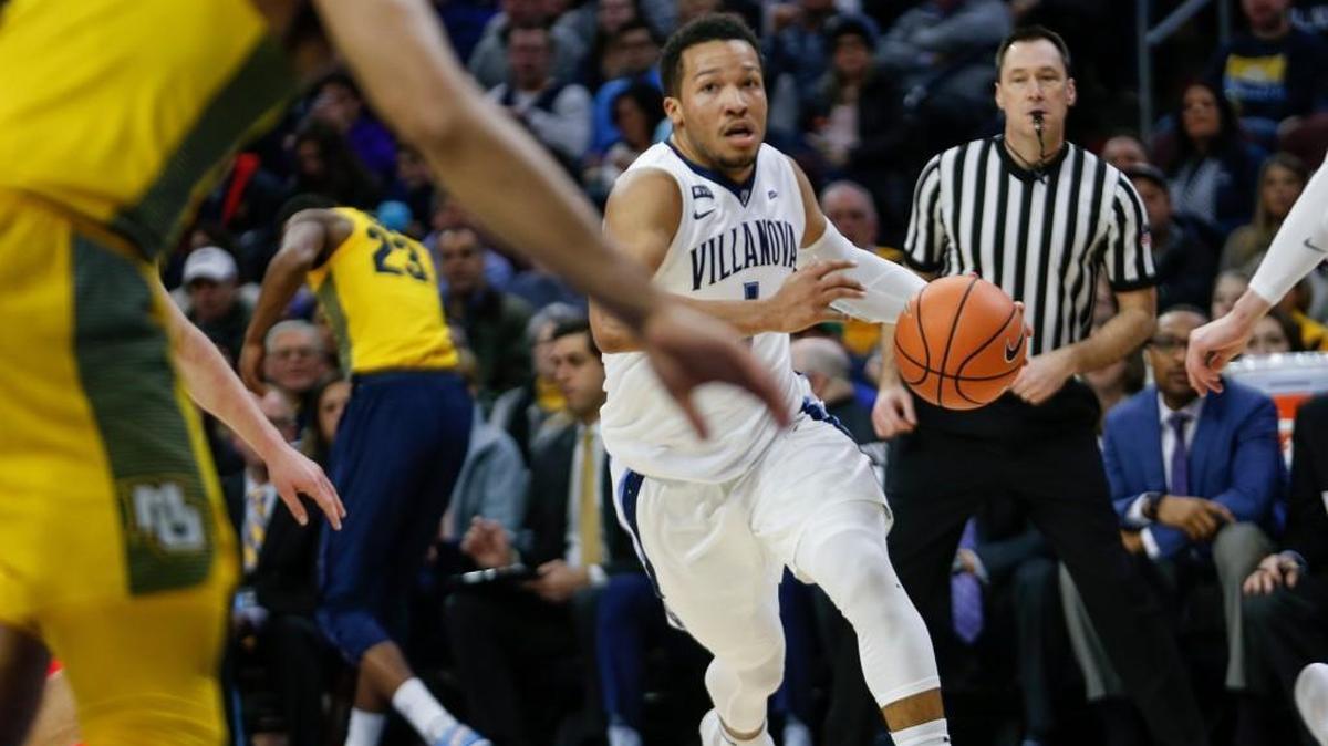 Villanova reclaims the No. 1 spot in Luke DeCock’s ballot after a crazy week of college basketball that saw 15 top-25 teams lose.