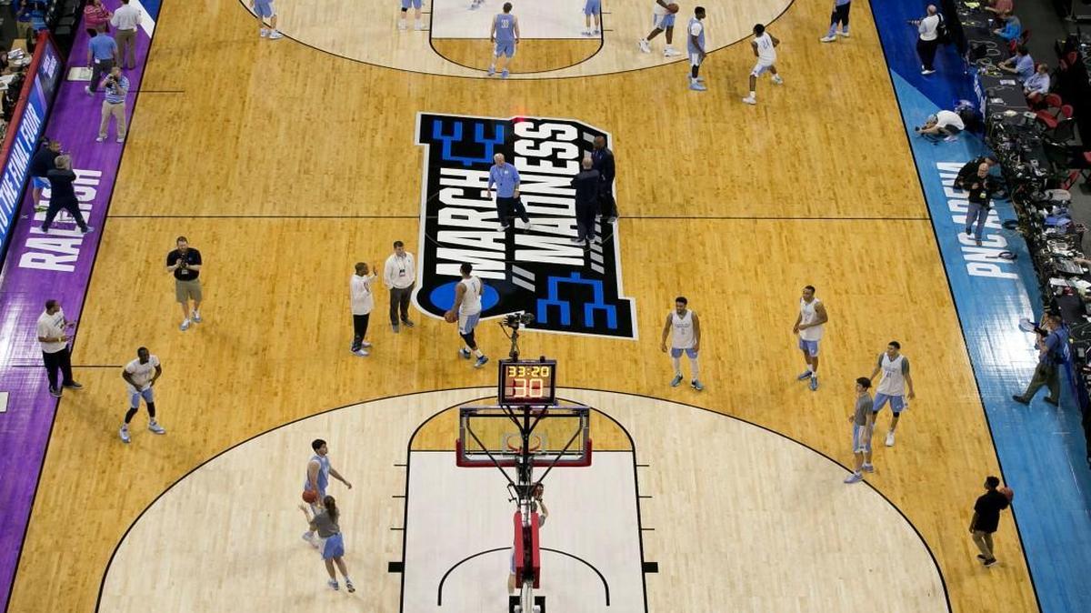 North Carolina coach Roy Williams watches his team work out on Wednesday, March 16, 2016 at PNC Arena.