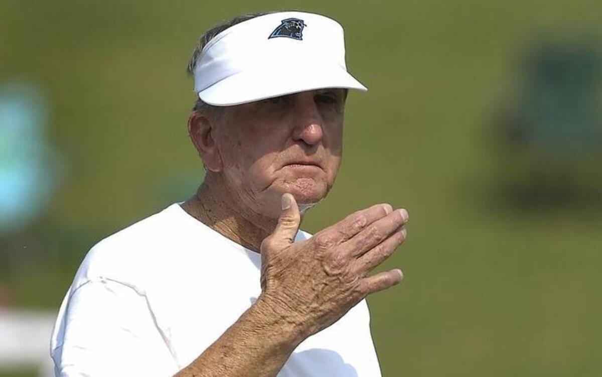 
Former Carolina Panthers wide receivers coach Richard Williamson passed away in Charlotte on Monday, Sept. 21. He was 74. 
